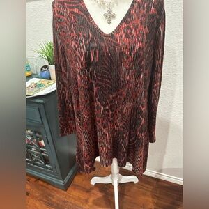 CLARA SUNWOO Red and Black Patterned V-Neck Tunic